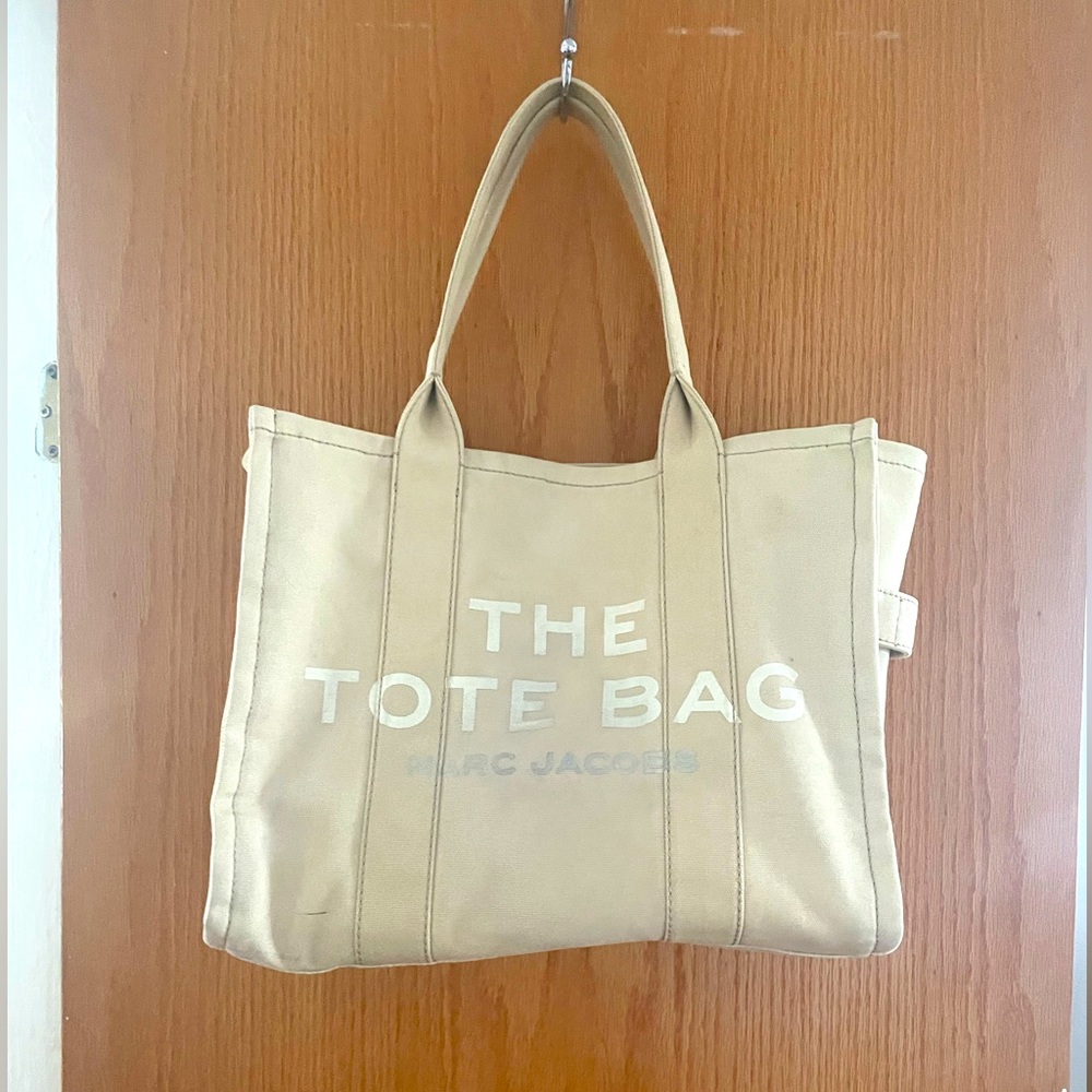 Marc Jacobs The Tote Bag Large Canvas Beige